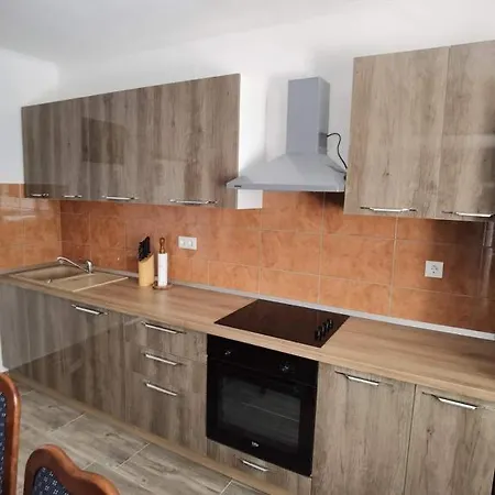 Апартаменты With Parking Space Zavalatica, Korcula - 9690