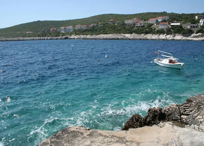 Апартаменты With Parking Space Zavalatica, Korcula - 9690 Завалатица
