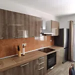 Apartment With Parking Space Zavalatica, Korcula - 9690 *